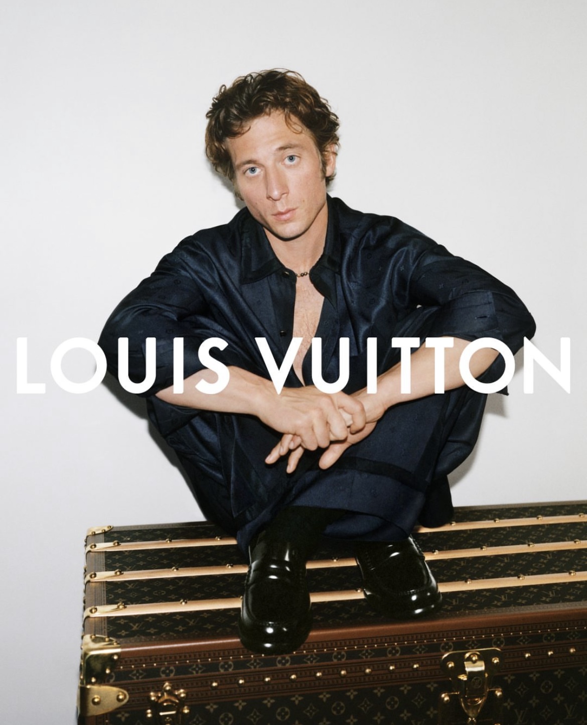 JEREMY ALLEN WHITE - TheMenStyle