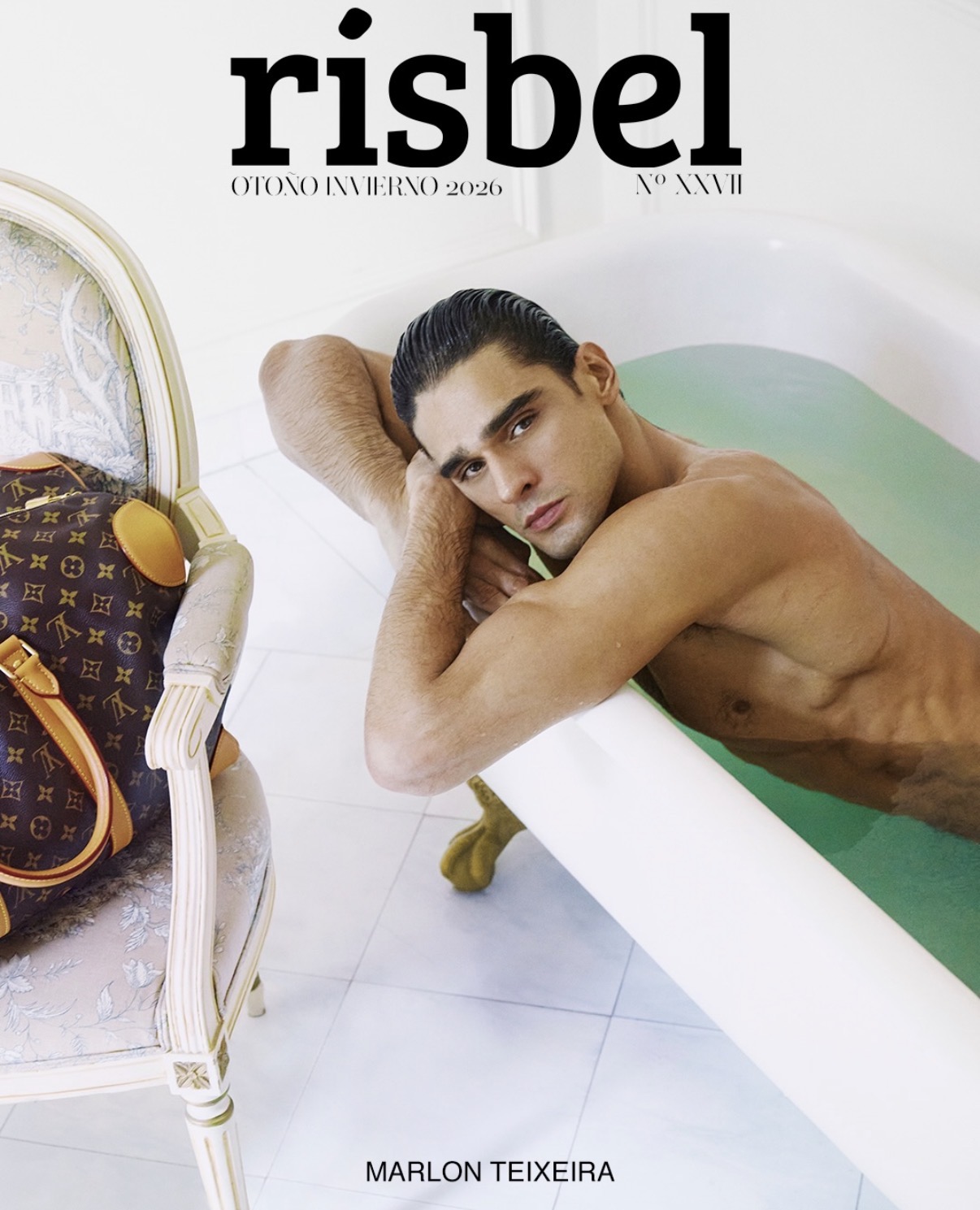 MARLON TEIXEIRA ESTAMPA A CAPA DA RÍSBEL MAGAZINE